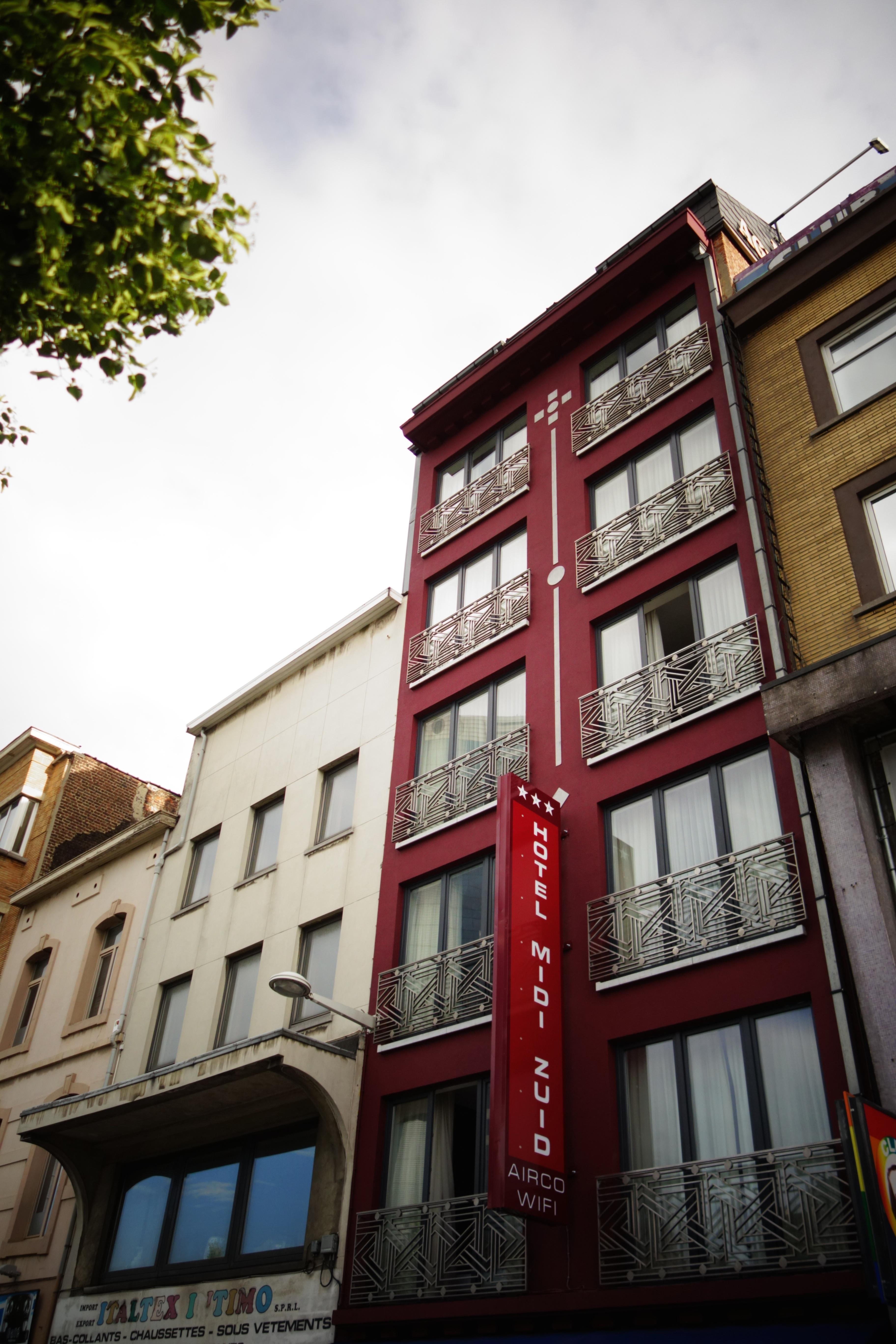 Hotel Midi-Zuid Saint-Gilles Exterior foto
